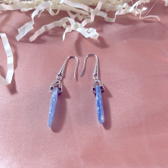 Blue Kyanite Silver Hook Earrings - Picture 4 of 4